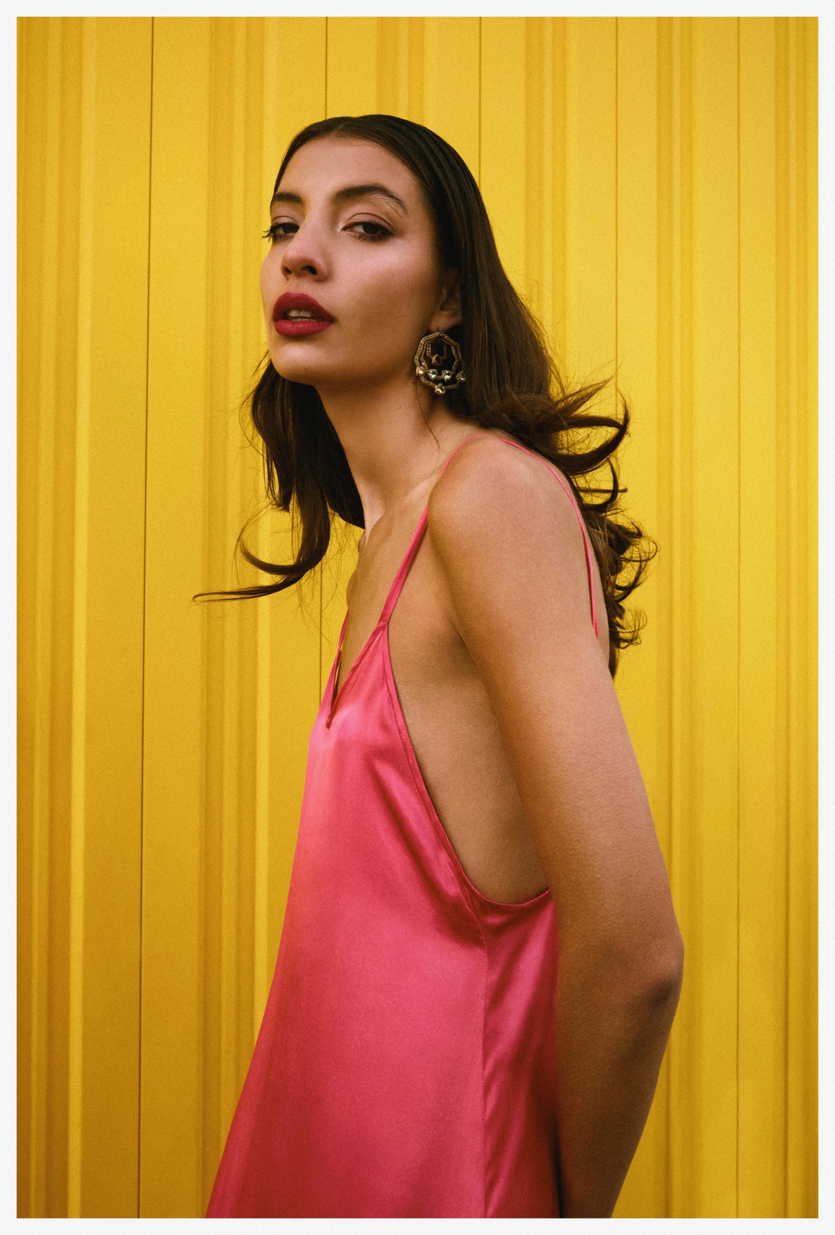 LOST IN COLORS — c1-6